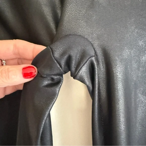 Spanx Faux Leather Black High Rise Black Legging Women's Small - Picture 9 of 15